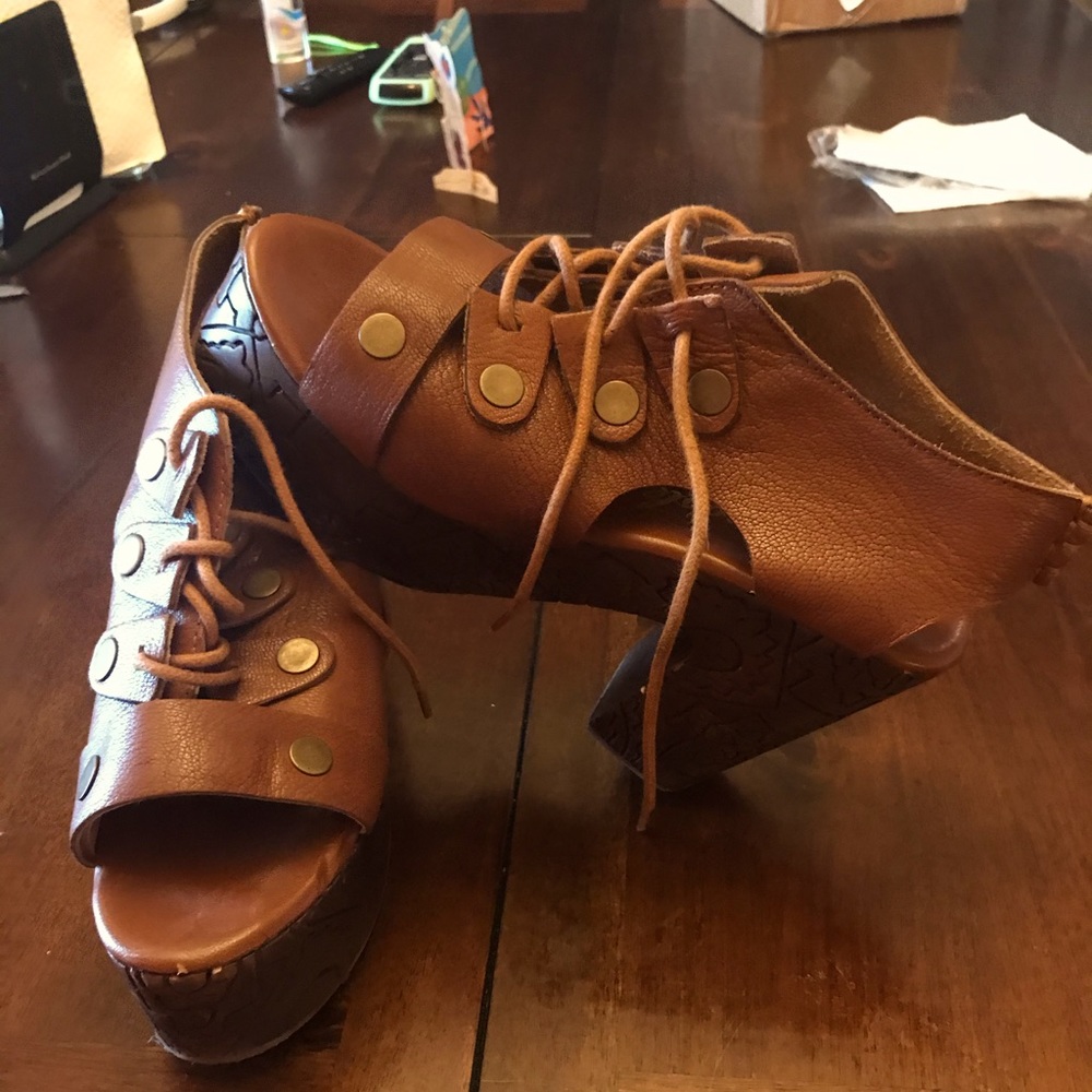 Free people wedge sandals size 38